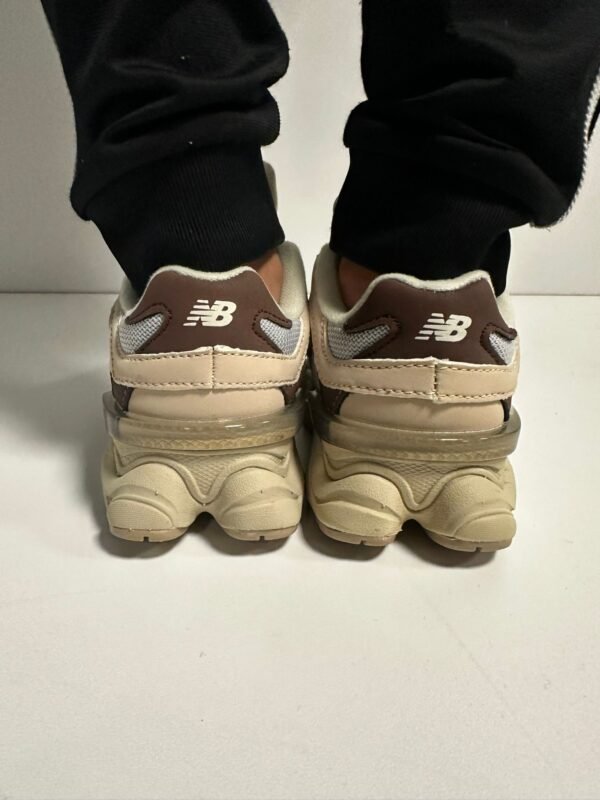 New Balance 9060 Suede - Image 4