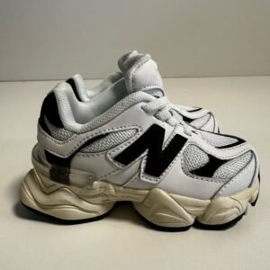 New Balance 9060 White/Black