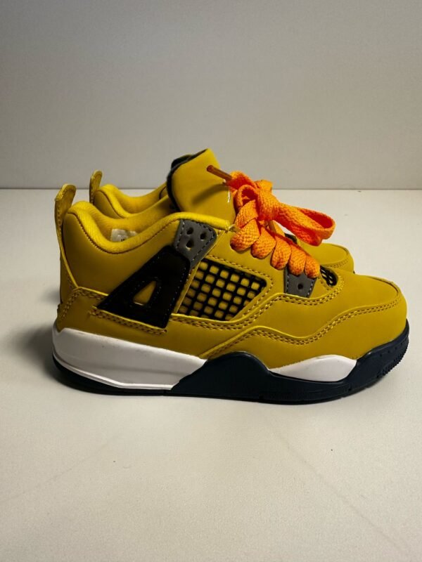 Air Jordan 4 Retro Lightning