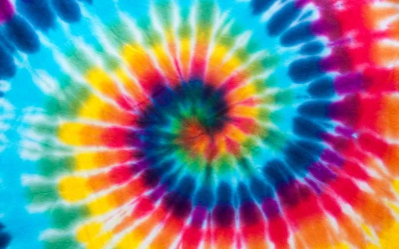 DIY Tie-Dye t-shirt