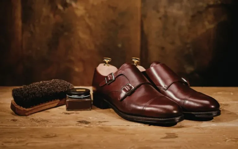 Hoe Leren Schoenen Goed Schoonmaken