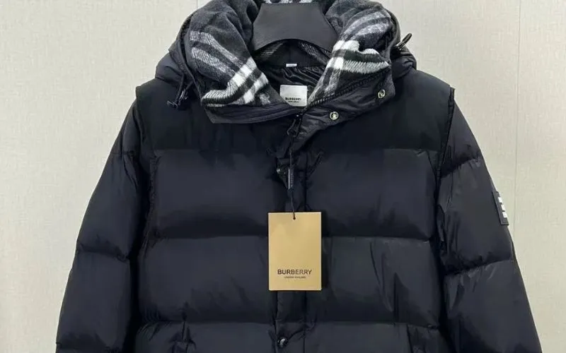 Burberry Lockwell Puffer Jacket